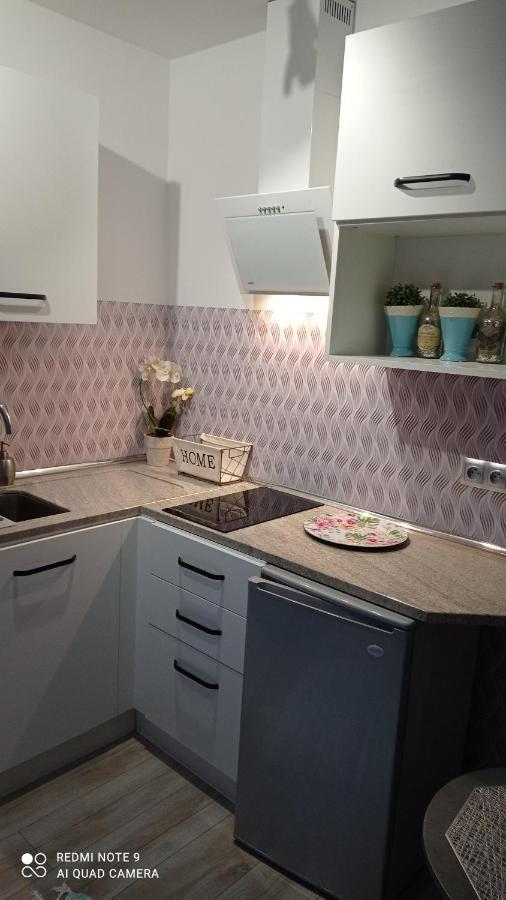 Maly Apartamencik Teo Rewal Exteriér fotografie